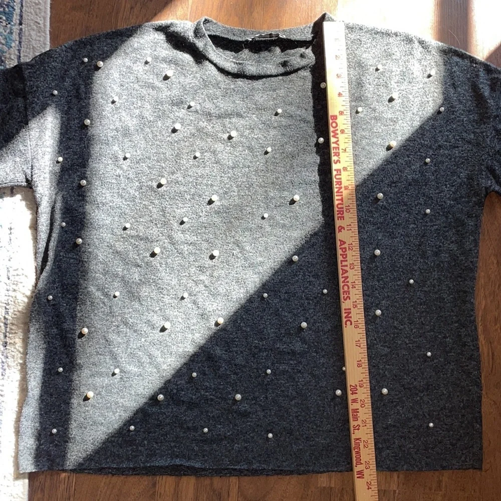 Zara trafaluc woman’s shirt size small -gently used - Picture 6 of 8